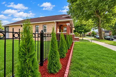 7649 S Luella Avenue, Chicago, IL 60649 - Photo 45
