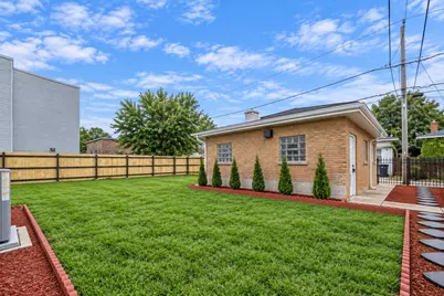 7649 S Luella Avenue, Chicago, IL 60649 - Photo 39