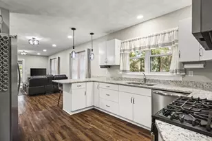 813 Harlem Rd, Machesney Park, IL 61115 - Photo 13