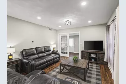 813 Harlem Road, Machesney Park, IL 61115 - Photo 9