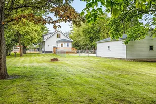 813 Harlem Rd, Machesney Park, IL 61115 - Photo 37