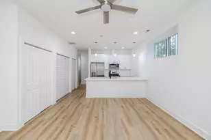 535 N Lawndale Ave, Chicago, IL 60624 - Photo 5