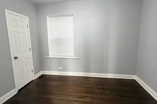 839 E 87th Pl, Chicago, IL 60619 - Photo 9