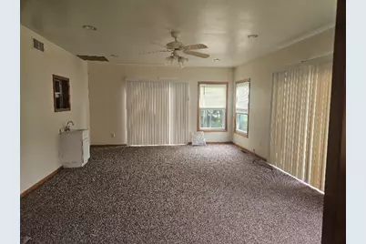 211 W Liberty Street, Joy, IL 61260 - Photo 15