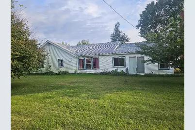 211 W Liberty Street, Joy, IL 61260 - Photo 3