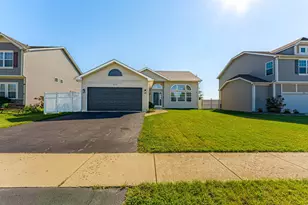 2057 W Helen Dr, Romeoville, IL 60446 - Photo 41