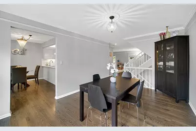 9054 Forestview Road, Evanston, IL 60203 - Photo 7