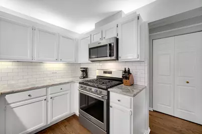 9054 Forestview Road, Evanston, IL 60203 - Photo 9