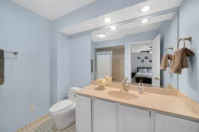 9054 Forestview Road, Evanston, IL 60203 - Photo 23