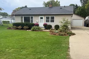 1445 N Webster St, Naperville, IL 60563 - Photo 1