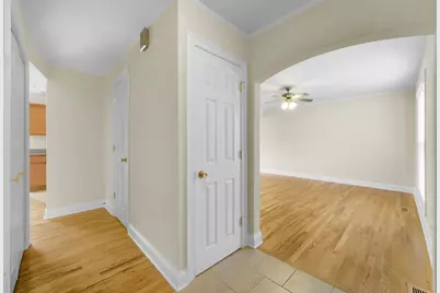 2575 Prairieview Lane, Aurora, IL 60504 - Photo 3