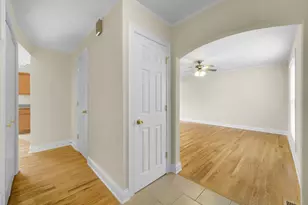 2575 Prairieview Ln, Aurora, IL 60504 - Photo 3