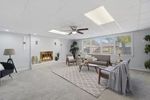 62 Marquette St, Park Forest, IL 60466 - Photo 9