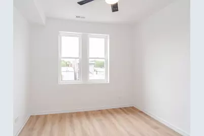 1330 N Artesian Avenue, Chicago, IL 60622 - Photo 21
