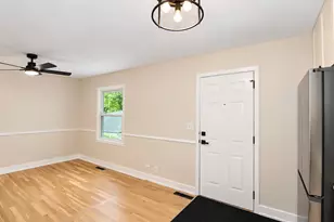 30W234 Claymore Ln, Naperville, IL 60563 - Photo 15