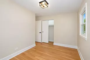 30W234 Claymore Ln, Naperville, IL 60563 - Photo 17