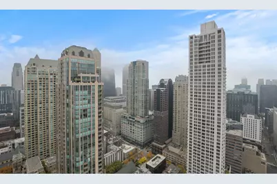10 E Ontario Street #4901, Chicago, IL 60611 - Photo 11