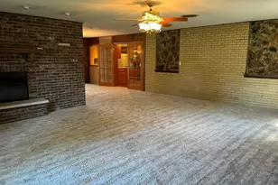 207 Illini Dr, Minooka, IL 60447 - Photo 9