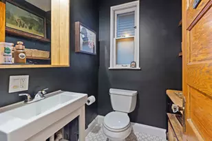 3432 N Troy St, Chicago, IL 60618 - Photo 9