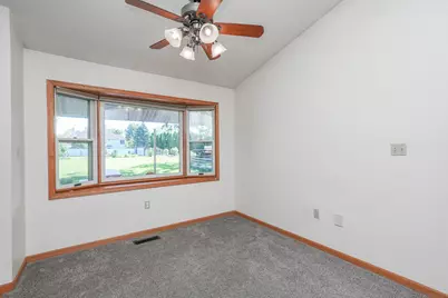 3121 Sportsman Club Road, Bourbonnais, IL 60914 - Photo 21