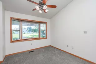 3121 Sportsman Club Rd, Bourbonnais, IL 60914 - Photo 21