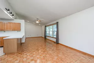 3121 Sportsman Club Rd, Bourbonnais, IL 60914 - Photo 3