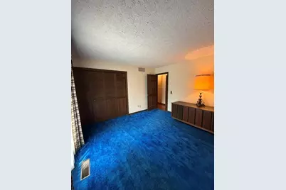 312 S Hershey Road, Bloomington, IL 61704 - Photo 17
