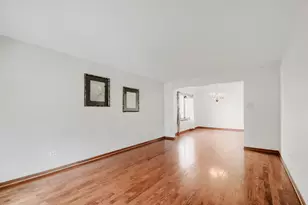 9015 Natoma Ave, Oak Lawn, IL 60453 - Photo 5
