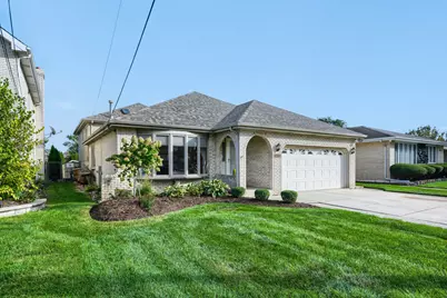9015 Natoma Avenue, Oak Lawn, IL 60453 - Photo 3