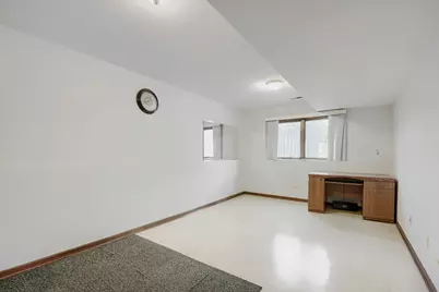 9015 Natoma Avenue, Oak Lawn, IL 60453 - Photo 23