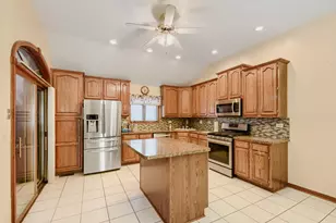 9015 Natoma Ave, Oak Lawn, IL 60453 - Photo 9