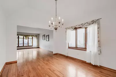 9015 Natoma Avenue, Oak Lawn, IL 60453 - Photo 7