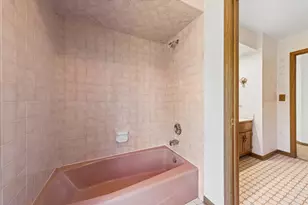 453 81st St, Burr Ridge, IL 60527 - Photo 29