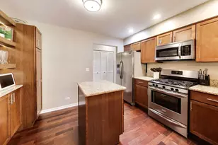 924 Ainsley Dr, West Chicago, IL 60185 - Photo 9