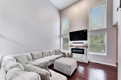924 Ainsley Drive #---, West Chicago, IL 60185 - Photo 3