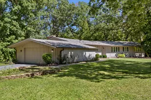 1120 263rd St, Crete, IL 60417 - Photo 3