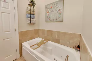 6100 N Hermitage Ave, Chicago, IL 60660 - Photo 17