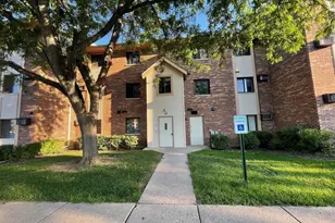 13 Echo Ct, Vernon Hills, IL 60061 - Photo 9