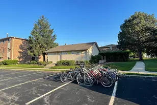 13 Echo Ct, Vernon Hills, IL 60061 - Photo 11