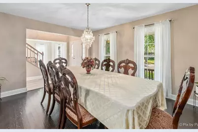 885 Stockbridge Place, Elgin, IL 60120 - Photo 9