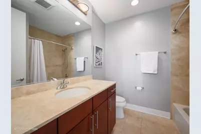 770 W Gladys Avenue #706, Chicago, IL 60661 - Photo 13