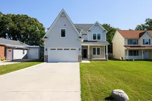 20553 N Horatio Blvd, Prairie View, IL 60069 - Photo 1