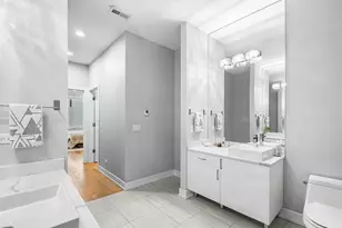 650 N Morgan St, Chicago, IL 60642 - Photo 15