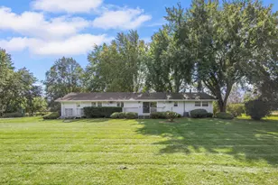 15617 Memory Ln, Sandwich, IL 60548 - Photo 39