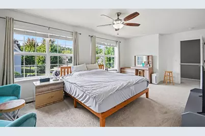 1011 Green Meadow Avenue, Vernon Hills, IL 60061 - Photo 17