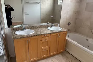 1920 W North Ave, Chicago, IL 60622 - Photo 17