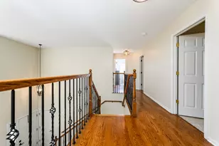 6080 Halloran Ln, Hoffman Estates, IL 60192 - Photo 19