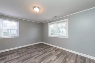 400 7th Ave, Libertyville, IL 60048 - Photo 11