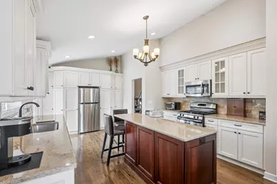 7730 Arcadia Street, Morton Grove, IL 60053 - Photo 9