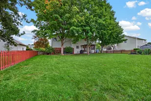 1208 Royal Pointe Dr, Bloomington, IL 61704 - Photo 47